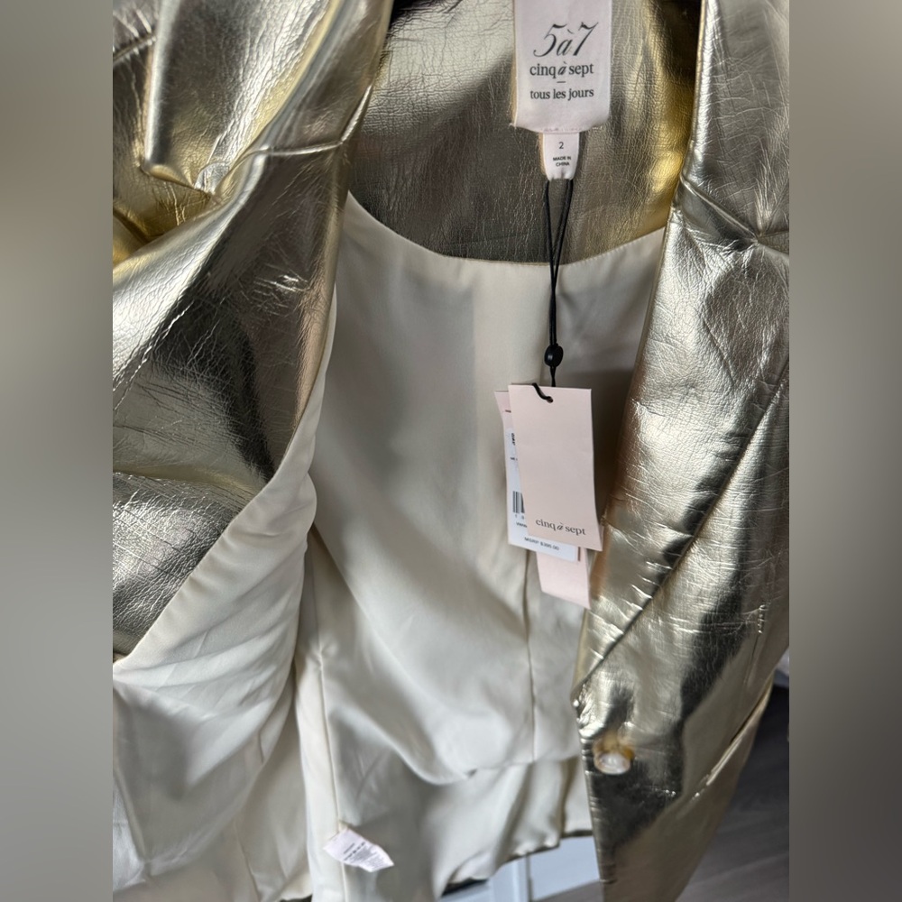 CINQ À SEPT Khloe Metallic Faux Leather Blazer Size 2 NWT - Picture 10 of 12